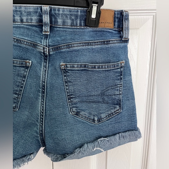 American Eagle Jean Mom Shorts - Picture 11 of 14